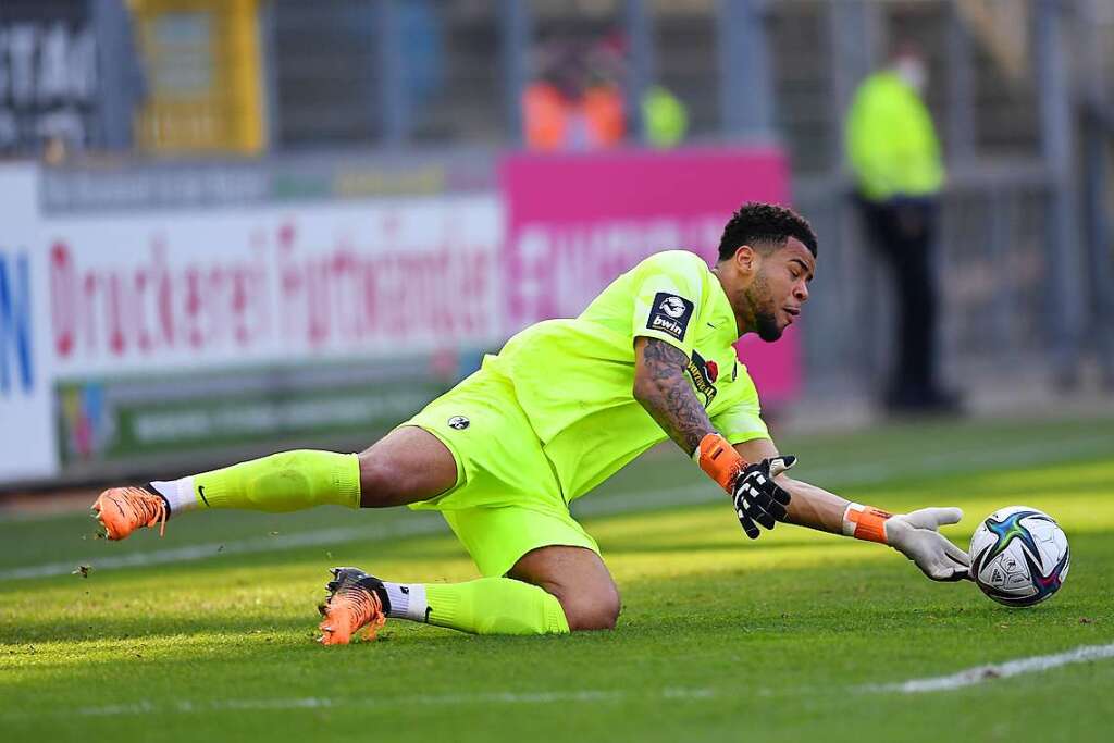 The series of SC Freiburg II travel in Paderborn – SC Freiburg