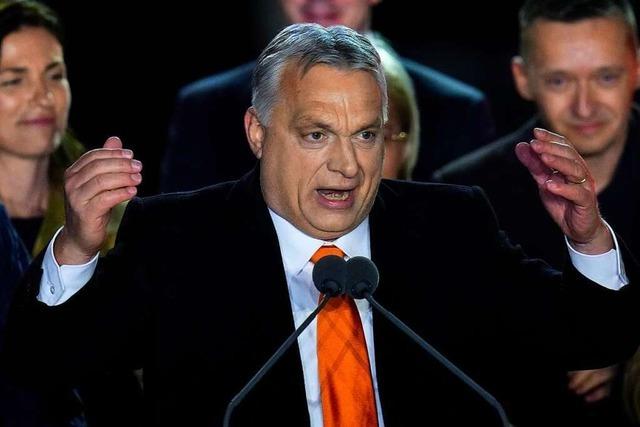 Orban triumphiert bei Wahl in Ungarn - vor neuer Zweidrittelmehrheit