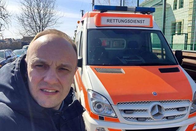 Helferkreise aus Lrrach und Rheinfelden haben zwei Krankenwagen finanziert
