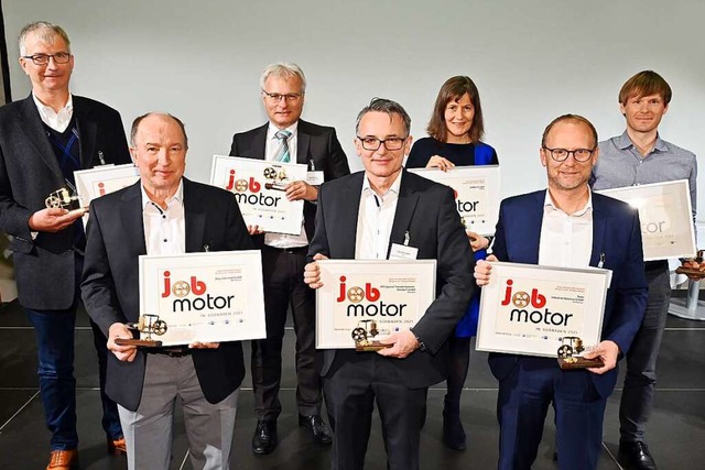 Die Jobmotor-Gewinner (von links, hint...renbacher (Testo Industrial Services)   | Foto: Thomas Kunz