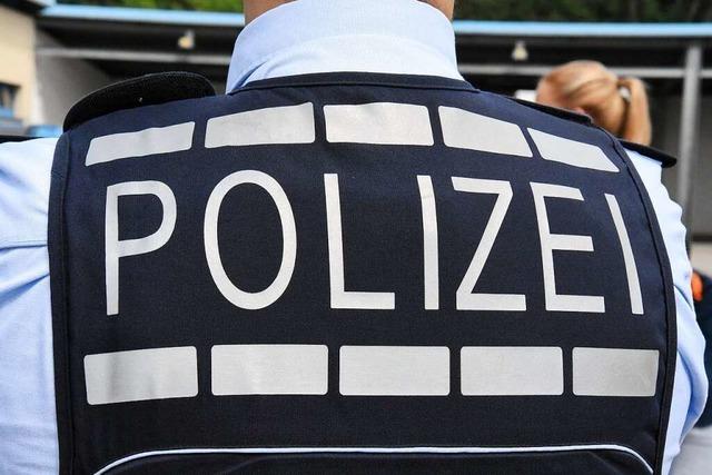 Polizei sucht Zeugen von Unfallflucht am Schopfheimer Bahnhof