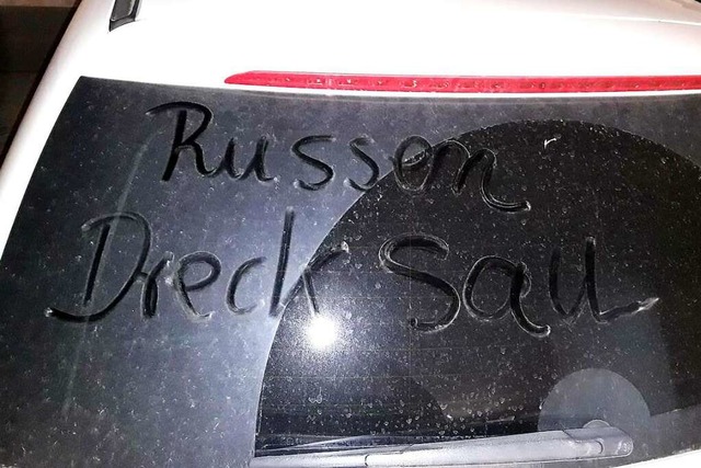 Dokument der Anfeindungen gegen russis...rerei auf einem Auto in Bad Krozingen.  | Foto: anonym