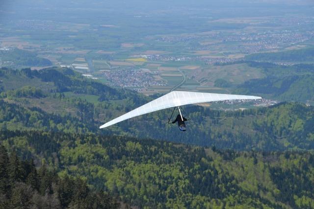 Im Mai messen sich am Kandel 80 Piloten im Drachenfliegen