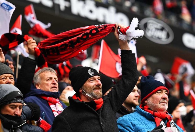 Fans im Europa-Park-Stadion knnen aufatmen.  | Foto: Achim Keller