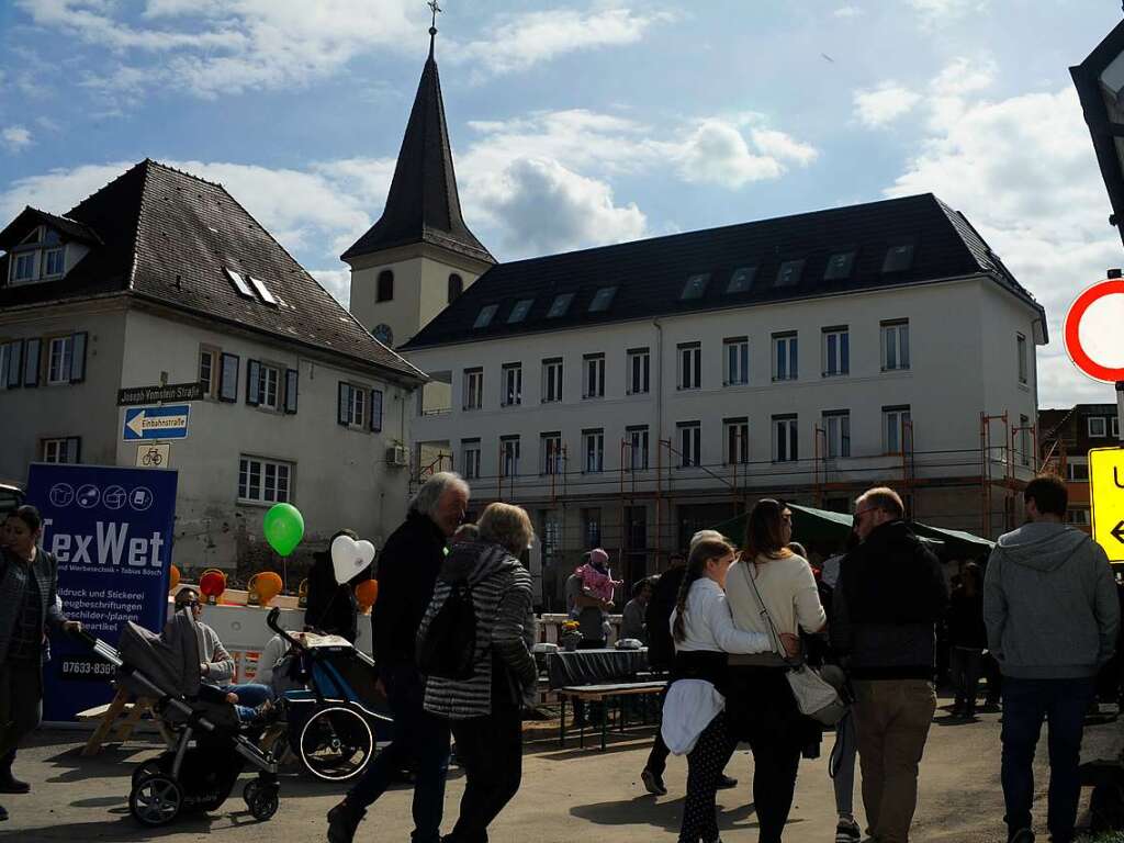 Die Verantwortlichen des veranstaltenden Gewerbeverbandes freuten sich, dass das fr den Handel so wichtige Wochenende von 