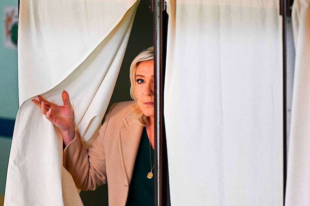 Marine Le Pen, Prsidentschaftskandida...sten Runde der Prsidentschaftswahlen.  | Foto: DENIS CHARLET (AFP)