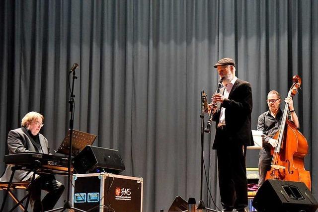 Michael Heitzlers Klezmerband liefert in Emmendingen ein Musikereignis ab