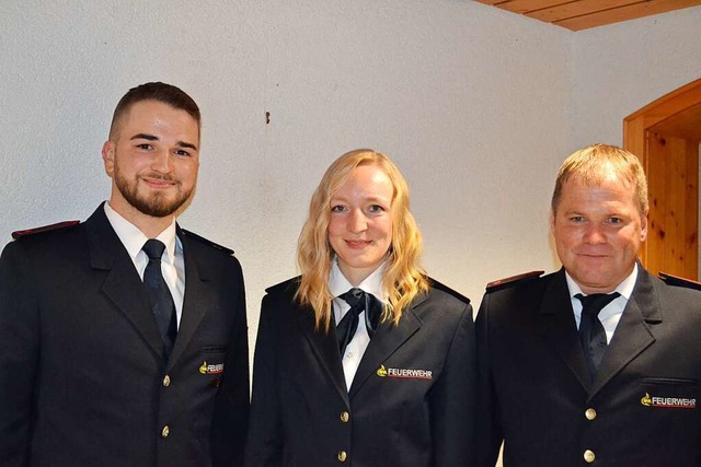 Jacob Rombach (von links), Rahel Maier...eam der Waldauer Feuerwehr bernommen.  | Foto: Liane Schilling