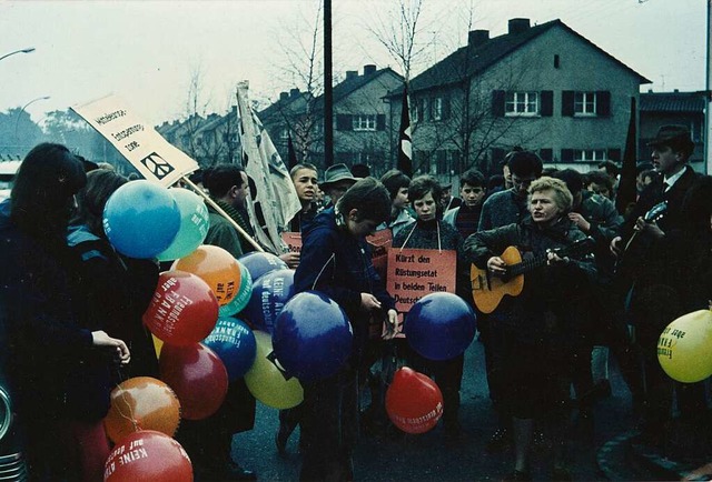 Ostermarschierer 1965 in Karlsruhe  | Foto: Max Heinke