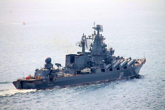 Flaggschiff der russischen Schwarzmeer-Flotte schwer beschädigt