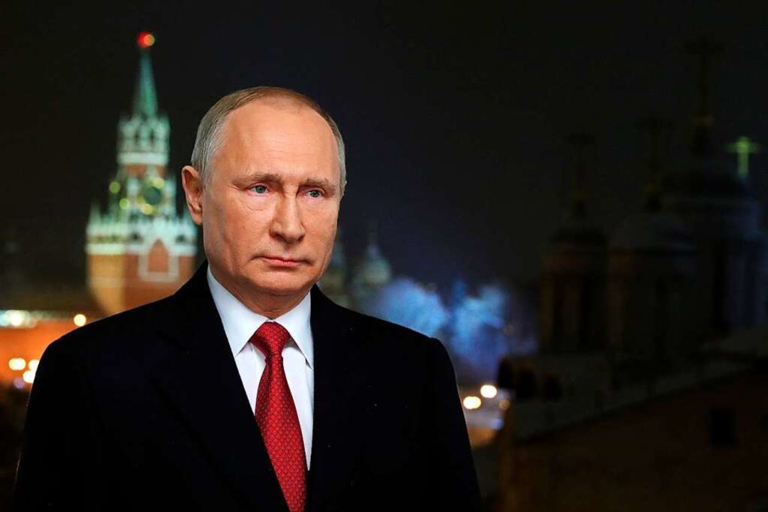 Der russische Präsident Wladimir Putin bei der Neujahrsansprache 2018/2019  | Foto: Mikhail Klimentyev