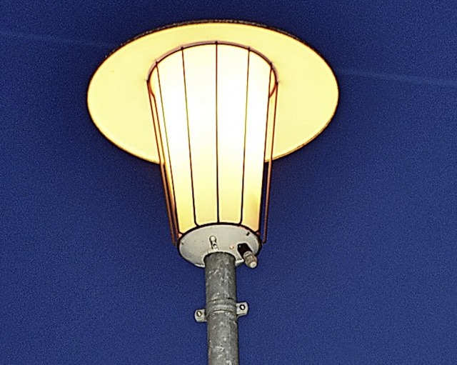 Pilzlampen leuchten   im Ortskern  | Foto: Thomas Biniossek