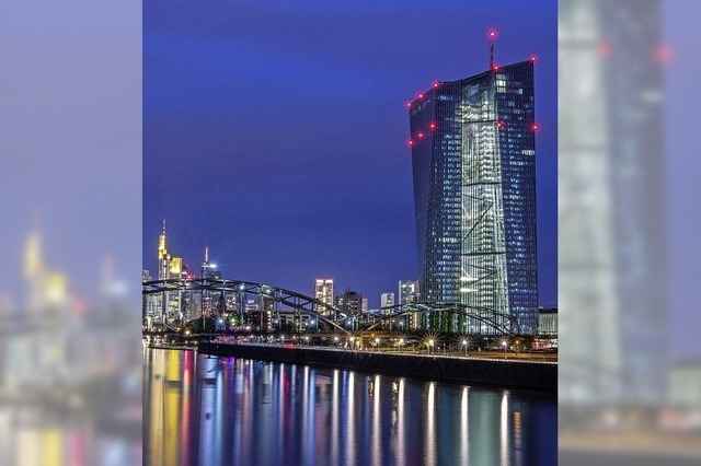 EZB h�lt weiter still