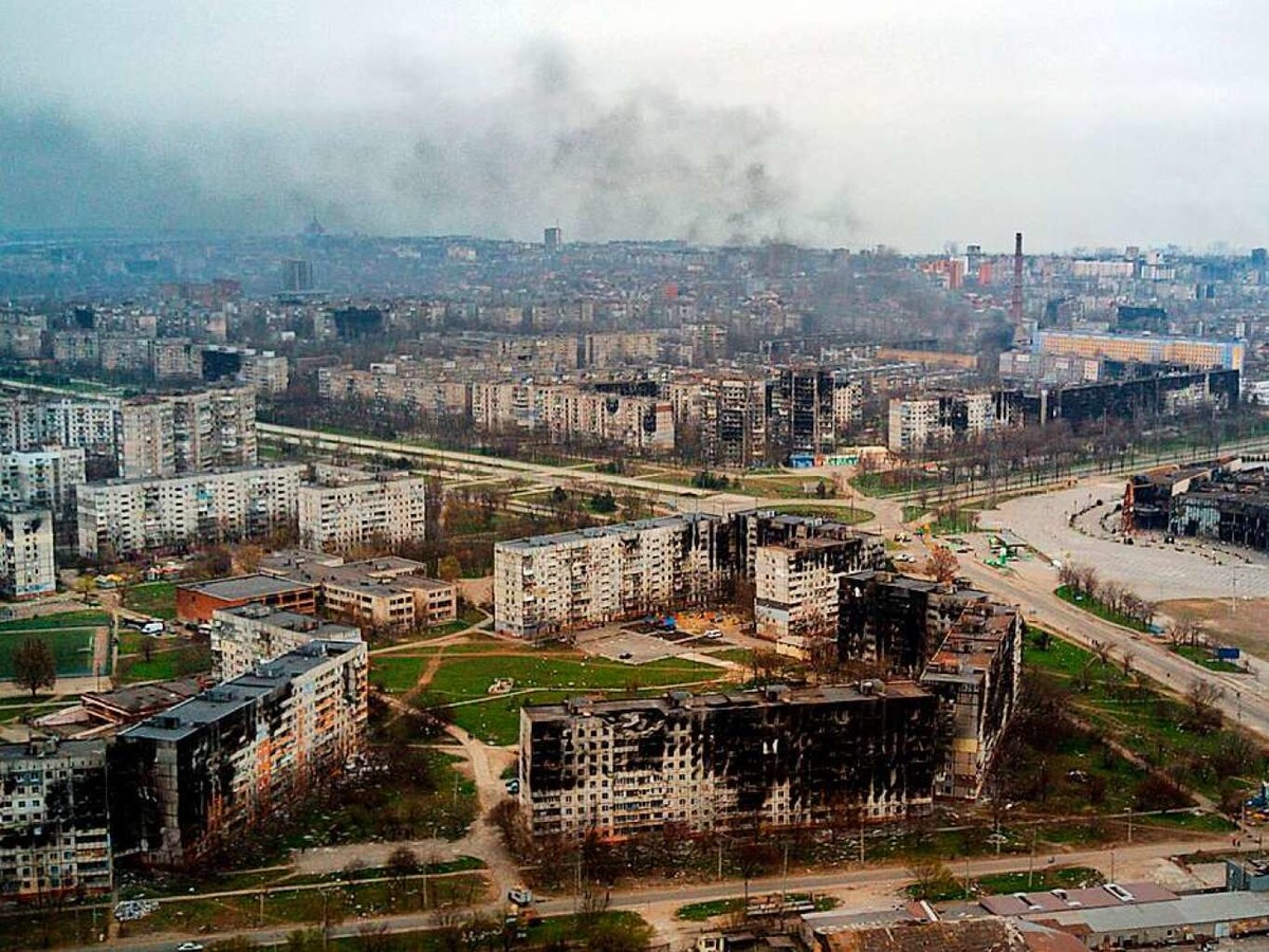 Rauch ber Mariupol am vergangenen Dienstag.