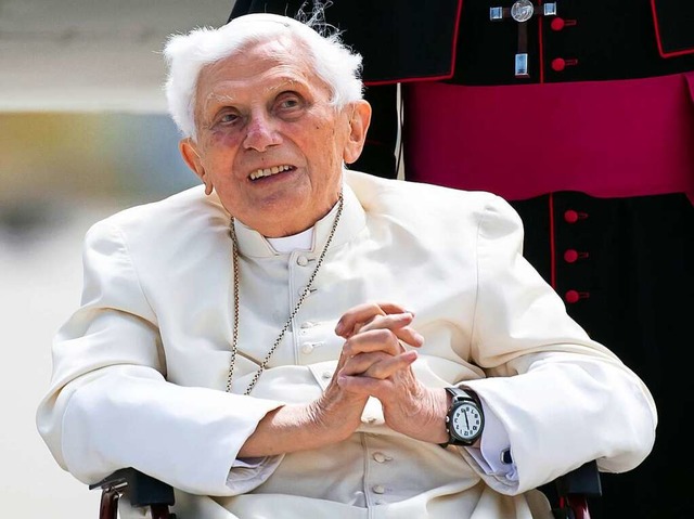 Der emeritierte Papst Benedikt XVI.  | Foto: Sven Hoppe (dpa)