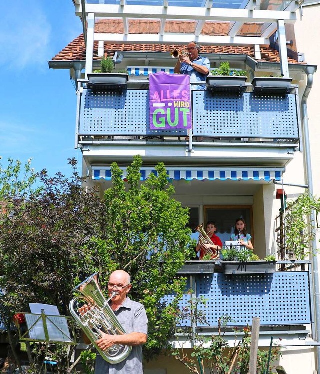 Musikalische Friedensgre  | Foto: Kaja Wohlschlegel