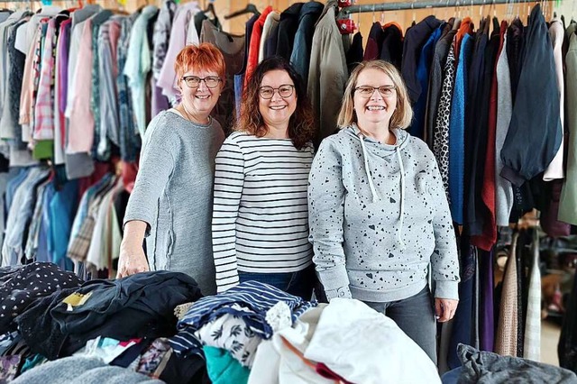 Das Organisationsteam des Kleiderkreis..., Tanja Waldmann und Manuela Schwrzel  | Foto: Privat