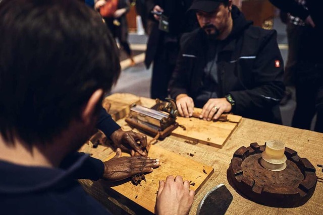Zum abwechslungsreichen Rahmenprogramm...rkshop der Zigarrenmanufaktur Dresden.  | Foto: Felix Groteloh