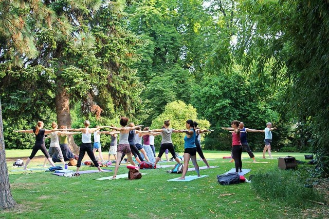 Der Stadtgarten ist ein guter Platz um Yoga zu machen.  | Foto: Irma Schuster