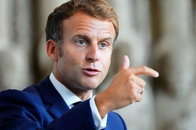 Emmanuel Macron bei einer Rede im September 2021.  | Foto: Francois Mori (dpa)