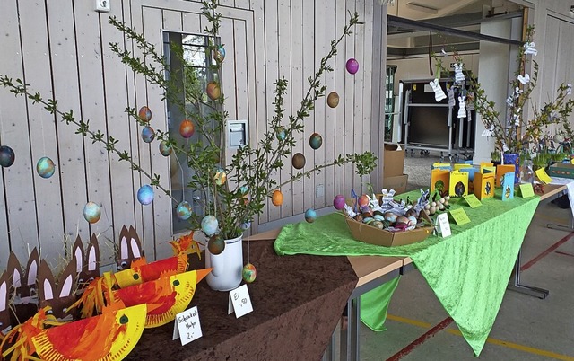 <BZ-FotoAnlauf>Grundschule Tunsel: </B...f>Kinder bastelten fr den Ostermarkt.  | Foto: Grundschule Tunsel