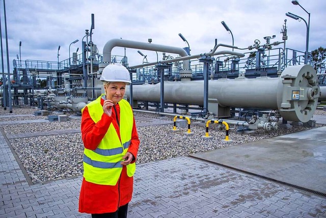 Manuela Schwesig bei einem Besuch der ...pipeline Nord Stream 2 im Oktober 2020  | Foto: Jens Bttner