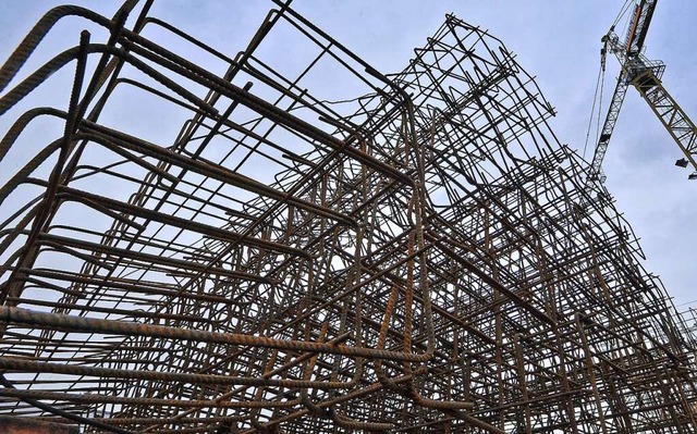 Sehr viel Stahl und Beton ist fr die ...Die Herstellung ist energie-intensiv.   | Foto: Michael Bamberger