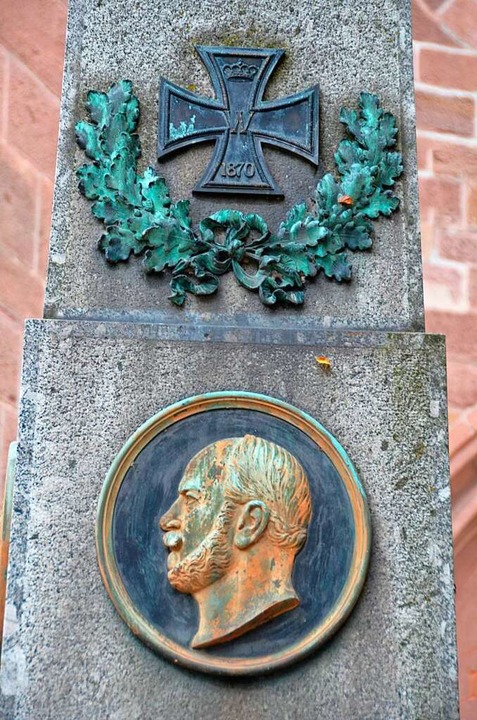 Triumphgeste:  Porträt Wilhelms I. auf dem  Denkmal für den 70er Krieg.  | Foto: Manfred Frietsch