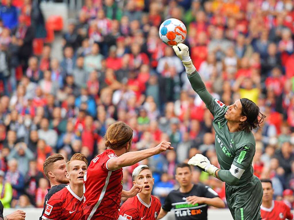 Yann Sommer hatte reichlich Anlass durch seinen Strafraum zu segeln.