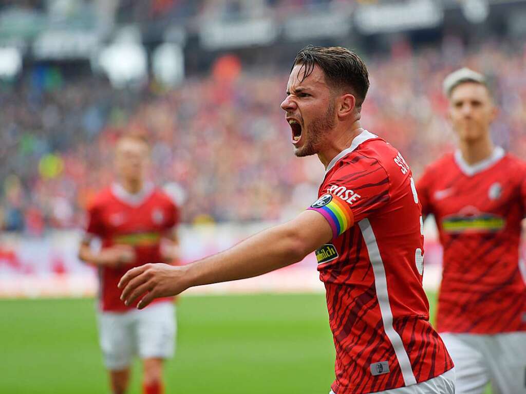 Freiburg und Gladbach trennen sich 3:3-Unentschieden.