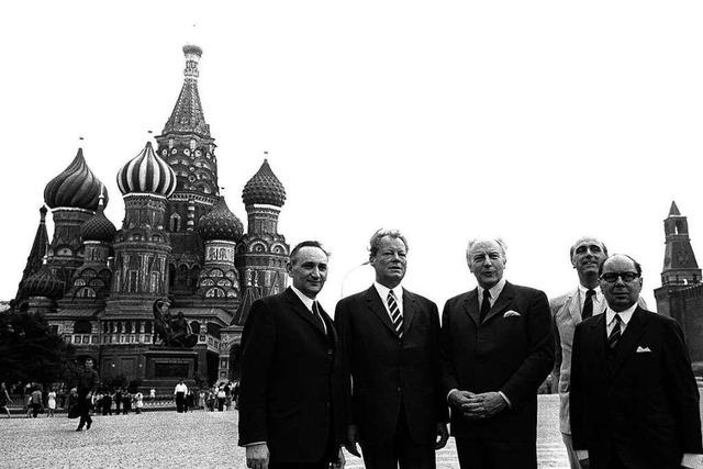 Im August 1970 reiste Bundeskanzler Wi...d Auenminister Walter Scheel (Mitte).  | Foto: imago stock&people, via www.imago-images.de