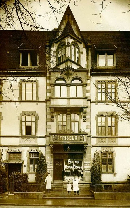 Das Haus Talstraße 78 samt Friseursalon auf einem Foto aus der Zeit um 1910.  | Foto: Archiv Manfred Gallo