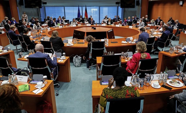 Beim Flchtlingsgipfel ging es um Perspektive und Teilhabe von Geflchteten.   | Foto: Michele Tantussi (dpa)