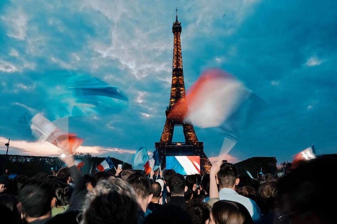 Auch im Markgrflerland atmen viele na...in Le Pen werfen aber auch Fragen auf.  | Foto: Thibault Camus (dpa)