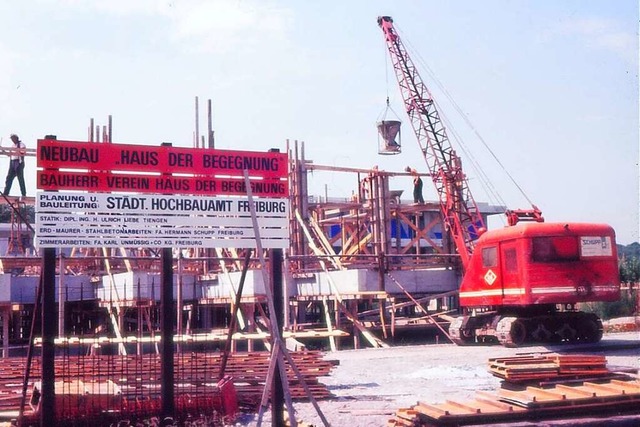 Das &#8222;Haus der Begegnung&#8220; war 1971 noch eine Baustelle.  | Foto: privat