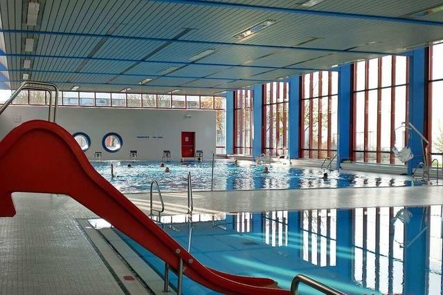 Schwimmen wird teurer in Neuenburgs Bädern