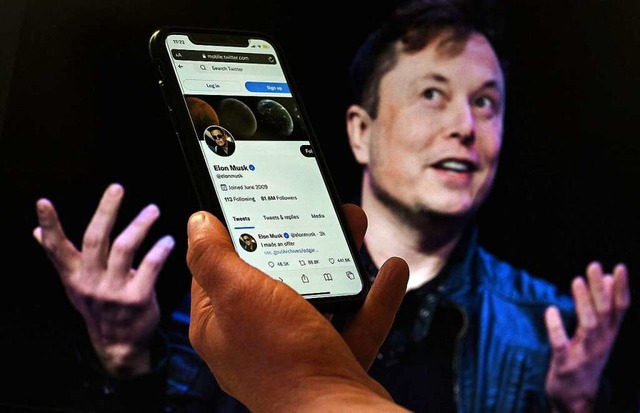 Umstrittene Figur: Tesla-Chef Elon Musk  | Foto: OLIVIER DOULIERY (AFP)