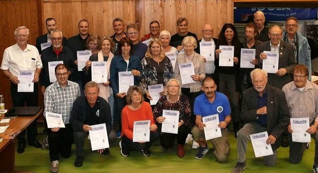 Urkunden gab es in der Hauptversammlung fr zahlreiche Jubilare.  | Foto: PSV Freiburg