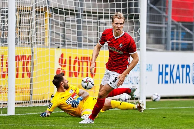 Angreifer Vincent Vermeij brachte den SC Freiburg II frh in Fhrung.  | Foto: IMAGO/BEAUTIFUL SPORTS/G. Hubbs