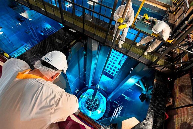 Arbeiten am Atomkraftwerk Fessenheim 2021  | Foto: SEBASTIEN BOZON