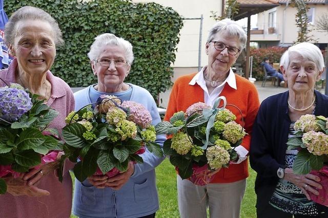Landfrauen ehren langjährige Mitglieder