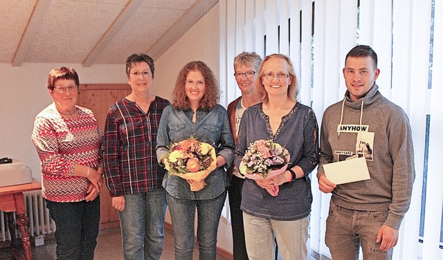 Fr langjhrige Vereinstreue  bis zu 5...s Albiez, Nicole Ohrem und Mike Woland  | Foto: Michelle Gntert