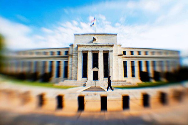 Ein pompses Gebude fr die amerikanische Zentralbank   | Foto: Jim Lo Scalzo