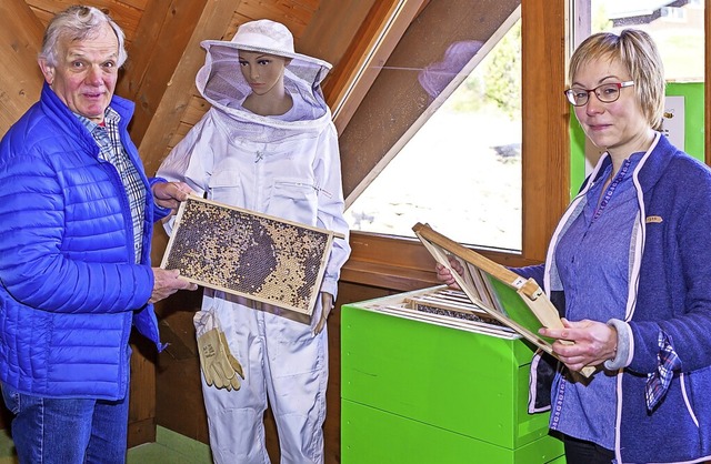 Kathleen Mnicke,  Leiterin des  Schwa...n den Ausstellungsbereich Bienen  neu.  | Foto: Wilfried Dieckmann