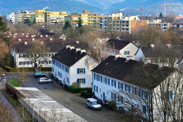 Am Ende der Leitung entsteht ein Fernw...ie geplanten Neubauten im Metzgergrn.  | Foto: Thomas Kunz