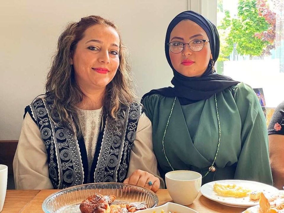 Aliyan Pakiza und Somayeh Hassany  | Foto: Barbara Ruda