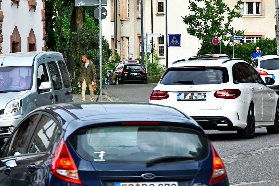 Ein neues Bndnis will gegen den Verkehr auf der Lorettostrae vorgehen.  | Foto: Michael Bamberger