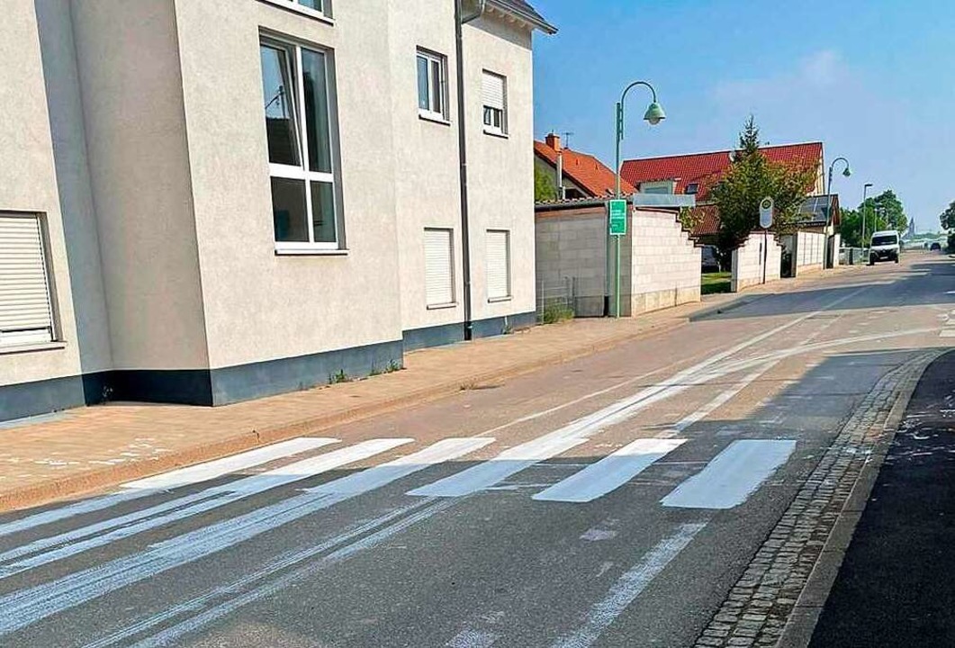 Reifen haben die Farbe weitergetragen, so lange sie noch feucht war.  | Foto: Bürgermeisteramt Eschbach