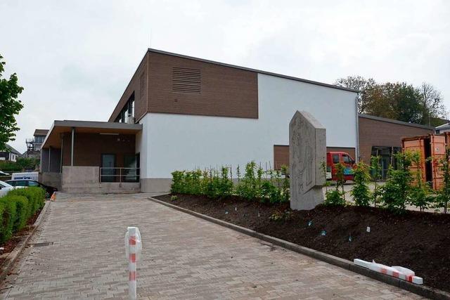Trotz Verzögerung sind die Verantwortlichen stolz auf die neue Halle in Altdorf