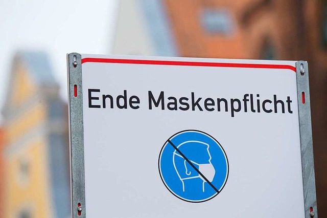 Masken sind auch an den Schulen keine Pflicht mehr.  | Foto: Stefan Sauer (dpa)